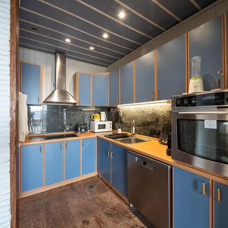 Seven - Barefoot By The Sea, Velebit, Nature Villa Starigrad Paklenica