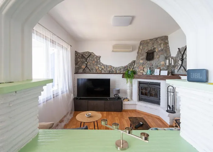Seven - Barefoot By The Sea, Velebit, Nature 스타리그라드 파클레니차