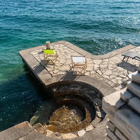 Seven - Beachfront By The Sea, Velebit, Nature Starigrad Paklenica
