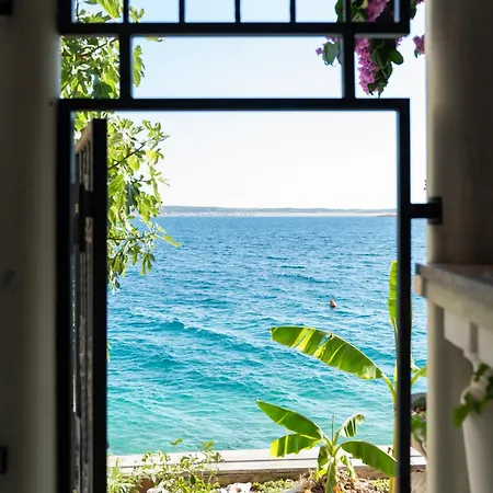 Villa Seven - Beachfront By The Sea, Velebit, Nature Starigrad Paklenica