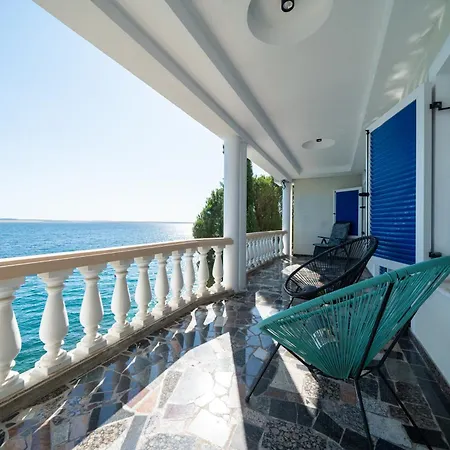Vila Seven - Beachfront By The Sea, Velebit, Nature Starigrad Paklenica