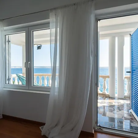 Seven - Beachfront By The Sea, Velebit, Nature *