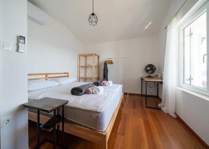 Seven - Barefoot By The Sea, Velebit, Nature Villa *